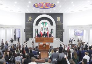 EL CONGRESO DEL ESTADO RECIBIÓ EL QUINTO INFORME DE GOBIERNO EN CUMPLIMIENTO A LO ESTABLECIDO EN LA CONSTITUCIÓN POLÍTICA DEL ESTADO