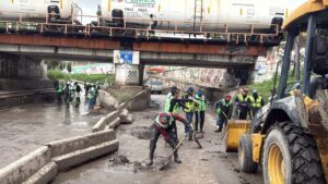 Gobierno del Estado mantiene acciones permanentes de limpieza y atención en el Río Españita