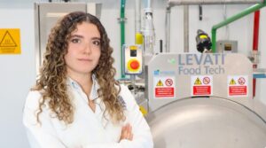 Tres jóvenes potosinas estudiarán maestrías en Reino Unido con apoyo del Gobierno Estatal