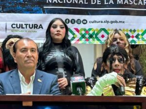 MUSEO NACIONAL DE LA MÁSCARA ABRE SU EXPLANADA AL BAILE CON “THRILLER”