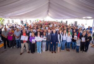 INFONAVIT ENTREGA VIVIENDAS DEL BIENESTAR A DERECHOHABIENTES DE DURANGO