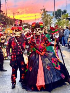 DESFILE MONUMENTAL “XANTOLO SE VIVE EN TU CIUDAD 2026” SE CONSOLIDA COMO REFERENTE CULTURAL EN MÉXICO