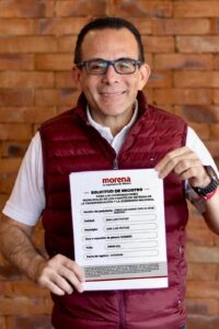 CHRISTIAN DOIG SE REGISTRA EN MORENA Y VA POR LA ALCALDÍA DE SAN LUIS POTOSÍ