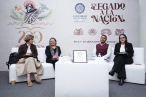 EL CONGRESO DE SAN LUIS POTOSÍ, LLEVÓ A CABO LA PRESENTACIÓN DEL LIBRO “LAS PRIMERAS CONSTITUCIONES ESTATALES DE MÉXICO 1824-1827”.