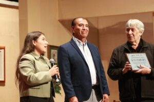 TEATRO DE LA PAZ RINDIÓ HOMENAJE A JUAN FERRARA