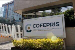 A TRAVÉS DE COEPRIS CONTIGO, OBTÉN TU TARJETA DE CONTROL SANITARIO SIN FILAS Y DESDE LA COMODIDAD DE TU CASA.