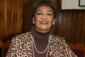PRESENTARÁ EL POEMARIO “ESPACIOS EN EL TIEMPO” DE SILVIA REYNA EN EL OTHONIANO