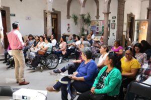 CONTINÚAN LAS CAPACITACIONES GRATUITAS A MUJERES EMPRENDEDORAS