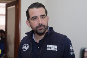 LA PERSONA QUE SEA DESIGNADA COMO PRESIDENTA DEL INE DEBE TENER EXPERIENCIA Y SIN VÍNCULOS CON EL PARTIDO EN EL PODER: DIP. RUBÉN GUAJARDO BARRERA