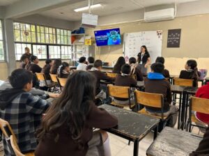 GOBIERNO DEL ESTADO LLEVA PREVENCIÓN DE LA VIOLENCIA DIGITAL A LAS ESCUELAS