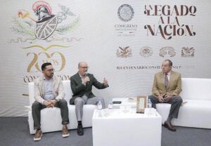 SE PRESENTÓ EL LIBRO “EL CONGRESO DEL ESTADO DE SAN LUIS POTOSÍ Y LA NACIÓN. SELECCIÓN 1824-1923”