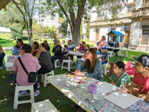 TALLER ARTÍSTICO “ENTRE PINCELES Y SABORES” EN EL COSSÍO